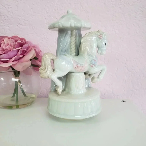 Other - Vintage Porcelain Carousel Music Box